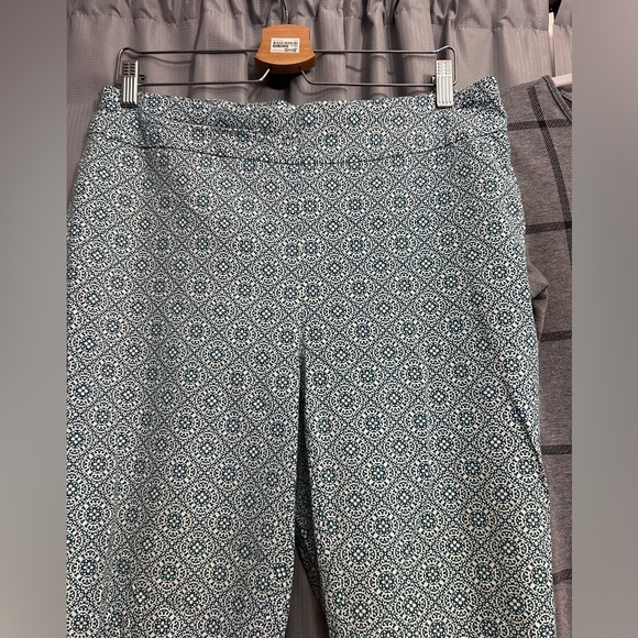 Chico’s stretch pant size 2R 12 green white EUC #67 30% off w♥️ - Picture 11 of 12